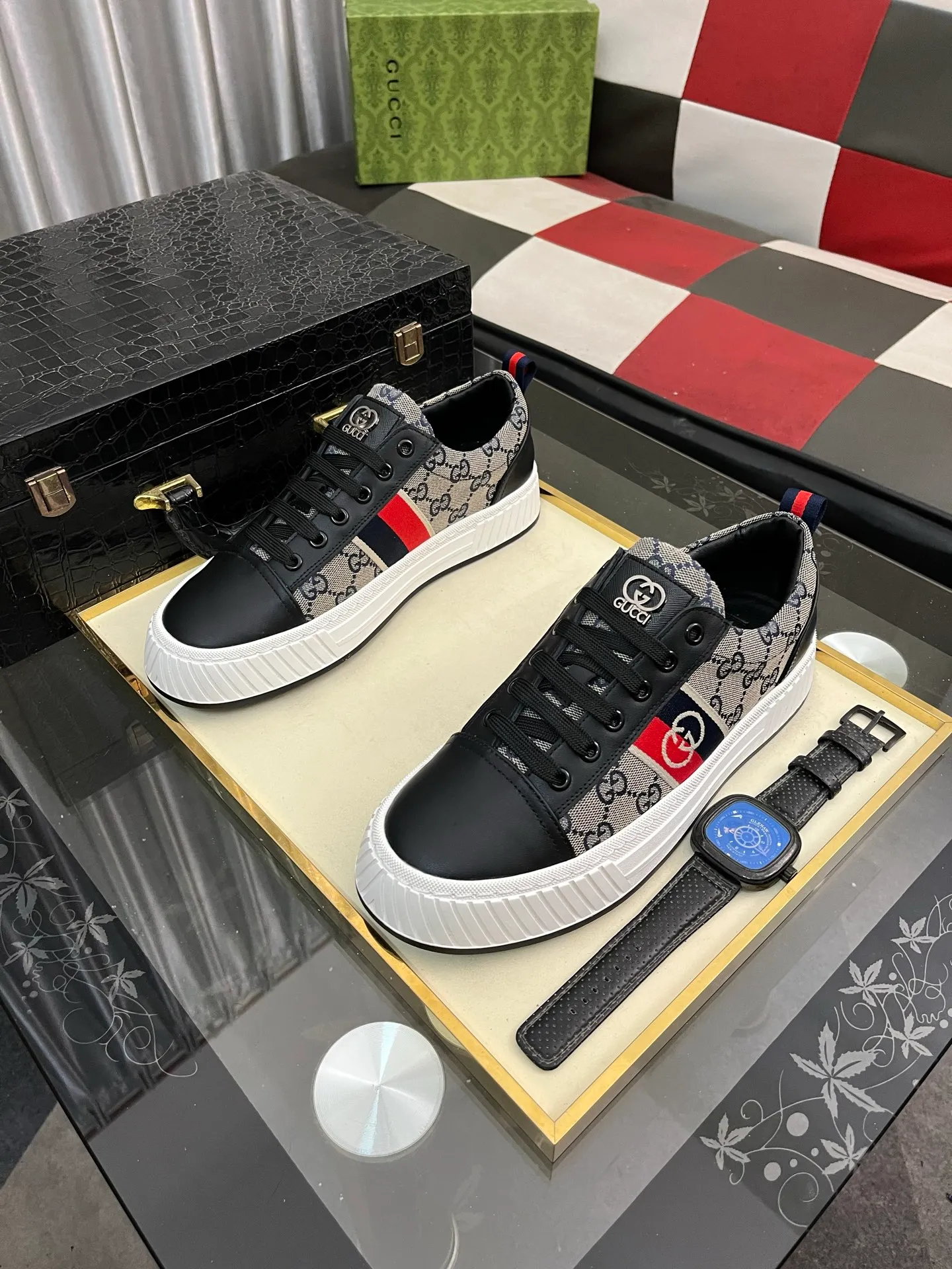 Men's shoes 💰400⌚️⌚️《GUCCI*》The latest hot-selling casual shoes, top brand [seduce] luxury~purchase, top~quality. [Strong] The upper is made of imported breathable cowhide stitching fabric material ➕ Breathable sheepskin feet (•) Fine workmanship. Code number: 38-442️⃣Colors available